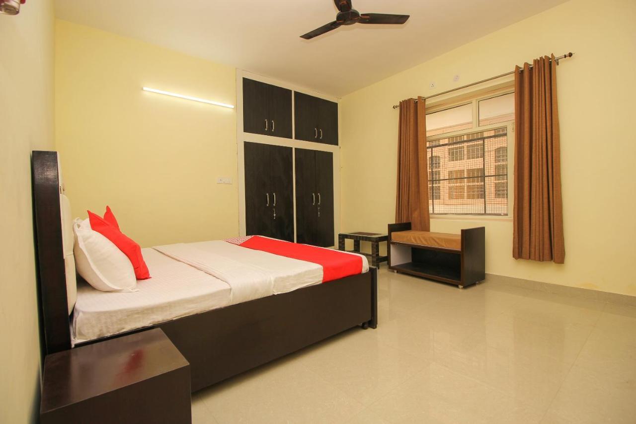 Oyo 39391 Jk Guest House Dharamshala Dış mekan fotoğraf