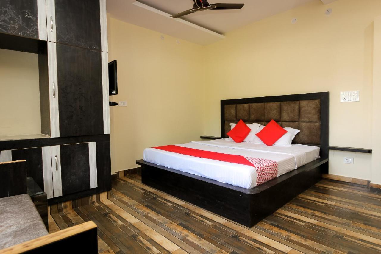 Oyo 39391 Jk Guest House Dharamshala Dış mekan fotoğraf