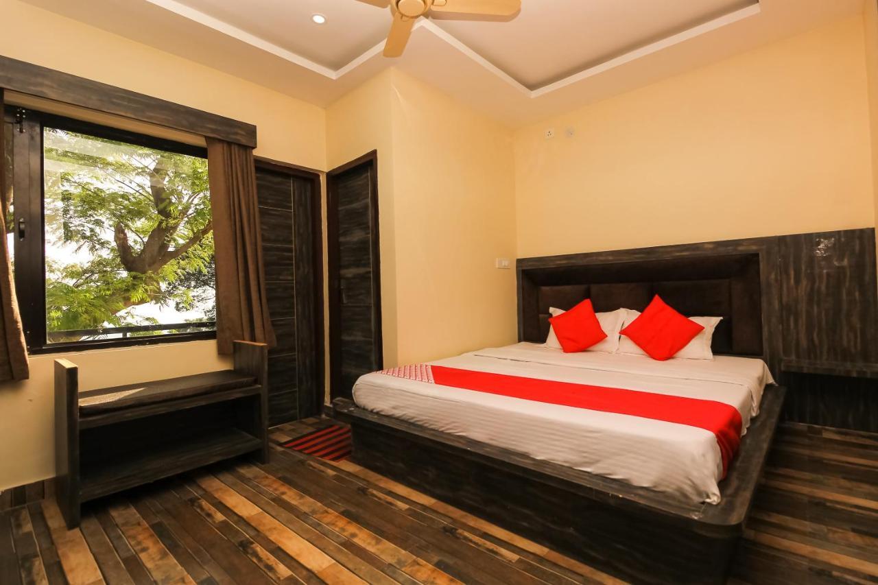 Oyo 39391 Jk Guest House Dharamshala Dış mekan fotoğraf